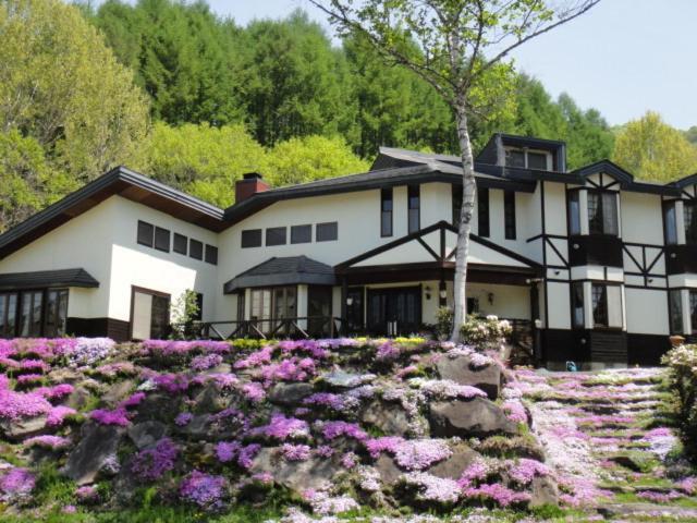 Minakami Kogen Pensión Chalet La Neige Exterior foto
